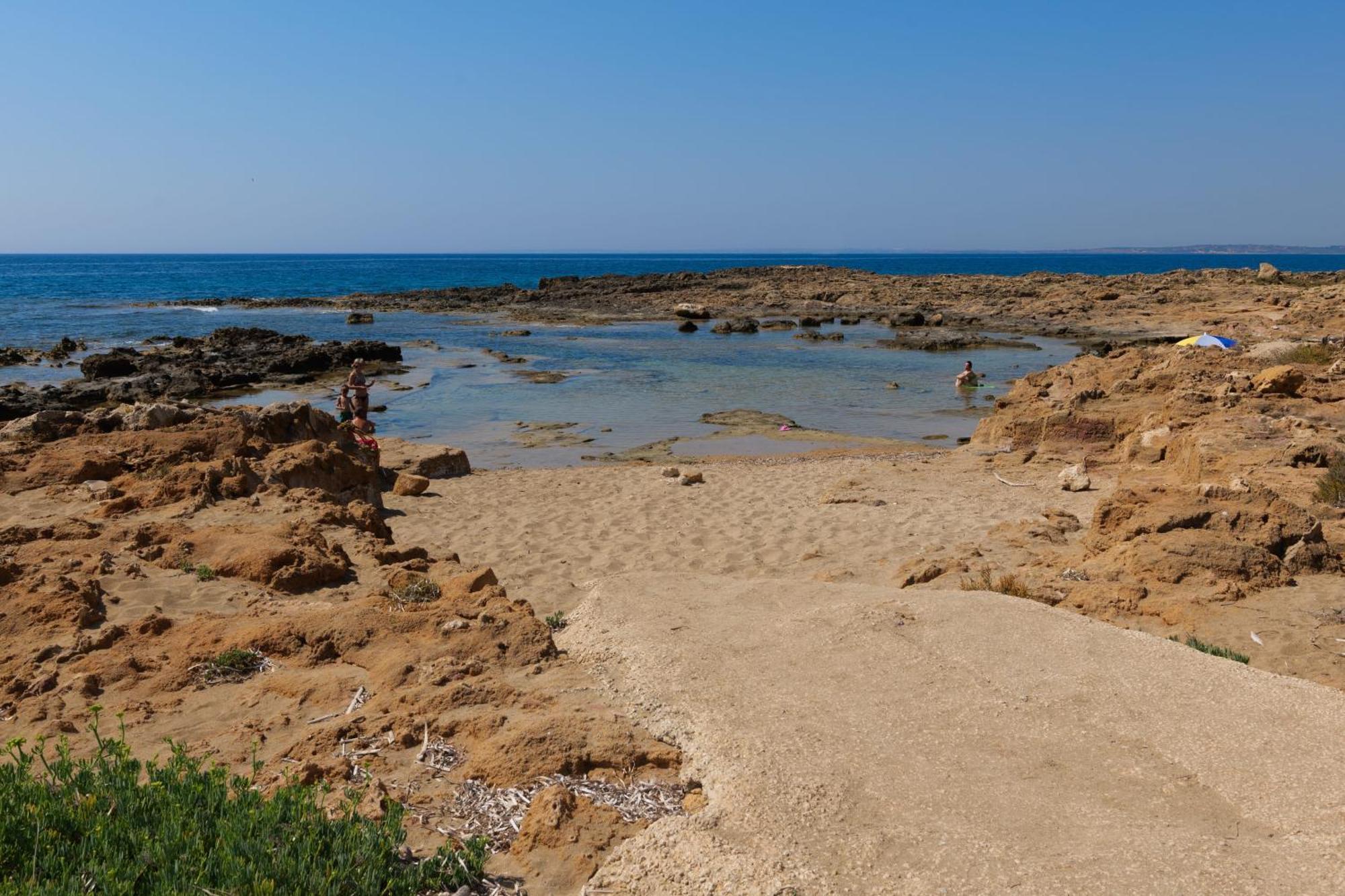 Astro Apartments With Direct Access On The Sea Of Noto Heritage Of Unesco Exterior photo