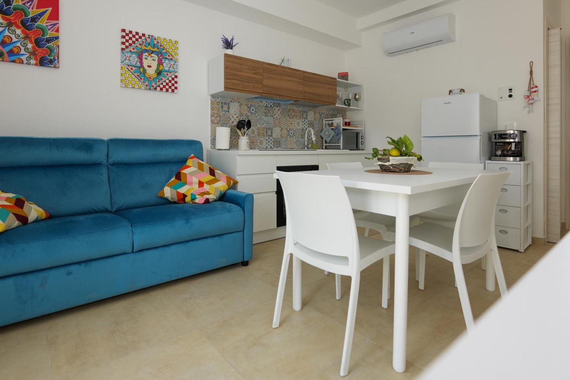 Astro Apartments With Direct Access On The Sea Of Noto Heritage Of Unesco Exterior photo